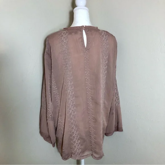 A DIP OF DARLING Victorian Blouse Dusty Rose Pink Embroidered 3/4 Sleeve SZ XL - Picture 2 of 14